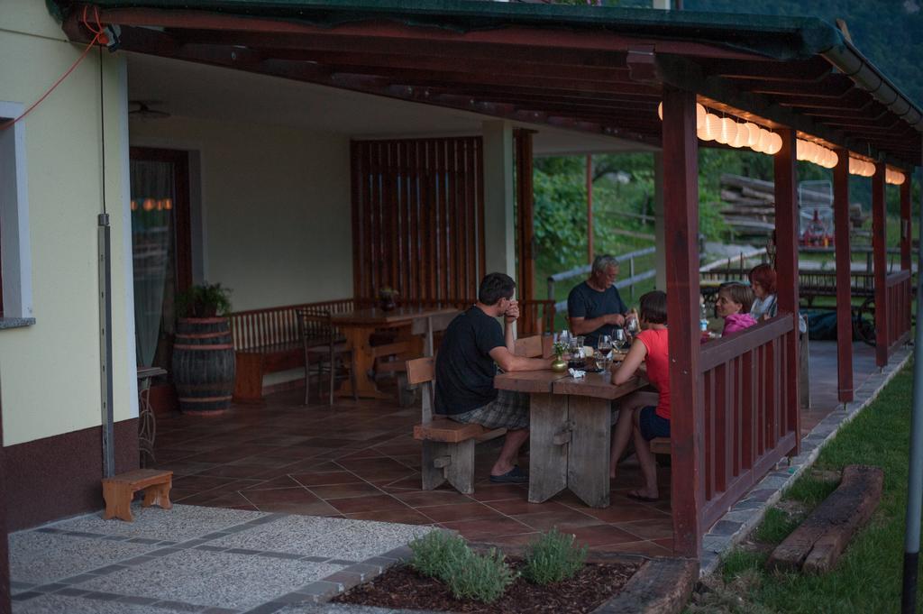 Willa Tourist Farm Pri Kafolu Tolmin Zewnętrze zdjęcie