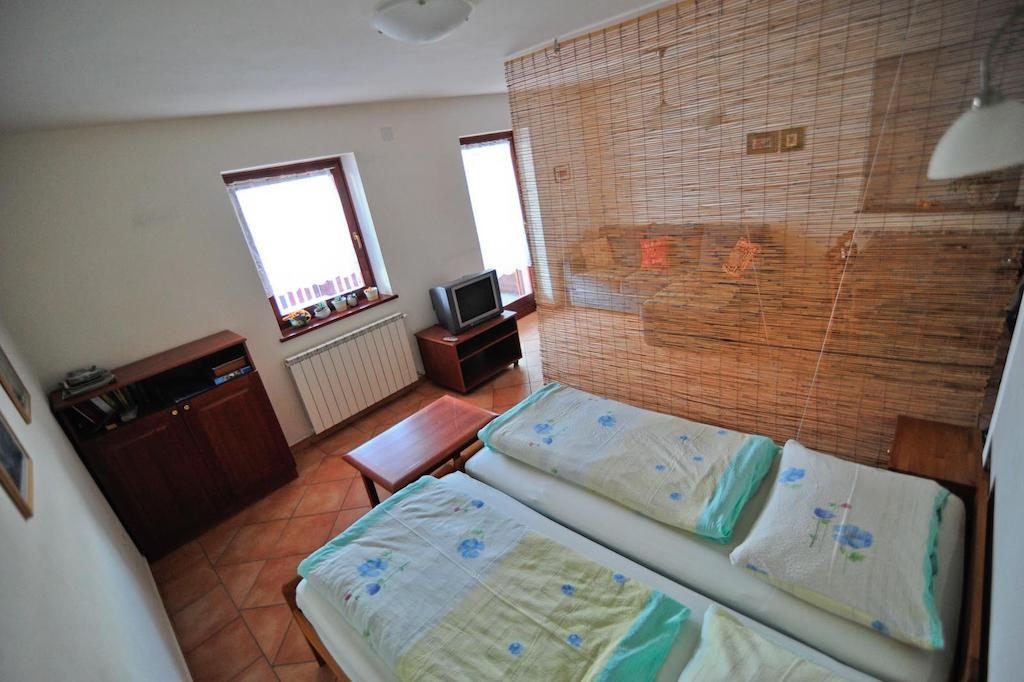 Willa Tourist Farm Pri Kafolu Tolmin Pokój zdjęcie